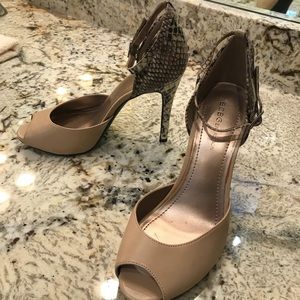 BCBG Ladies peep toe animal print heels. Size 6.5